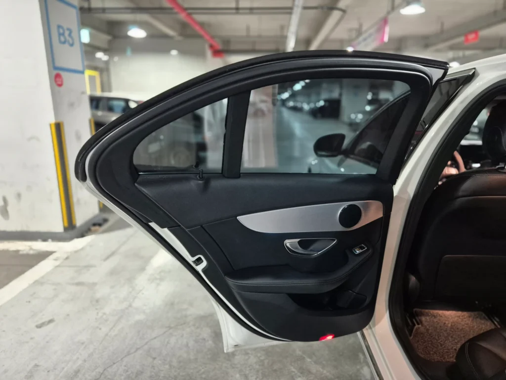 Benz C-Class W205 C220 d 4MATIC