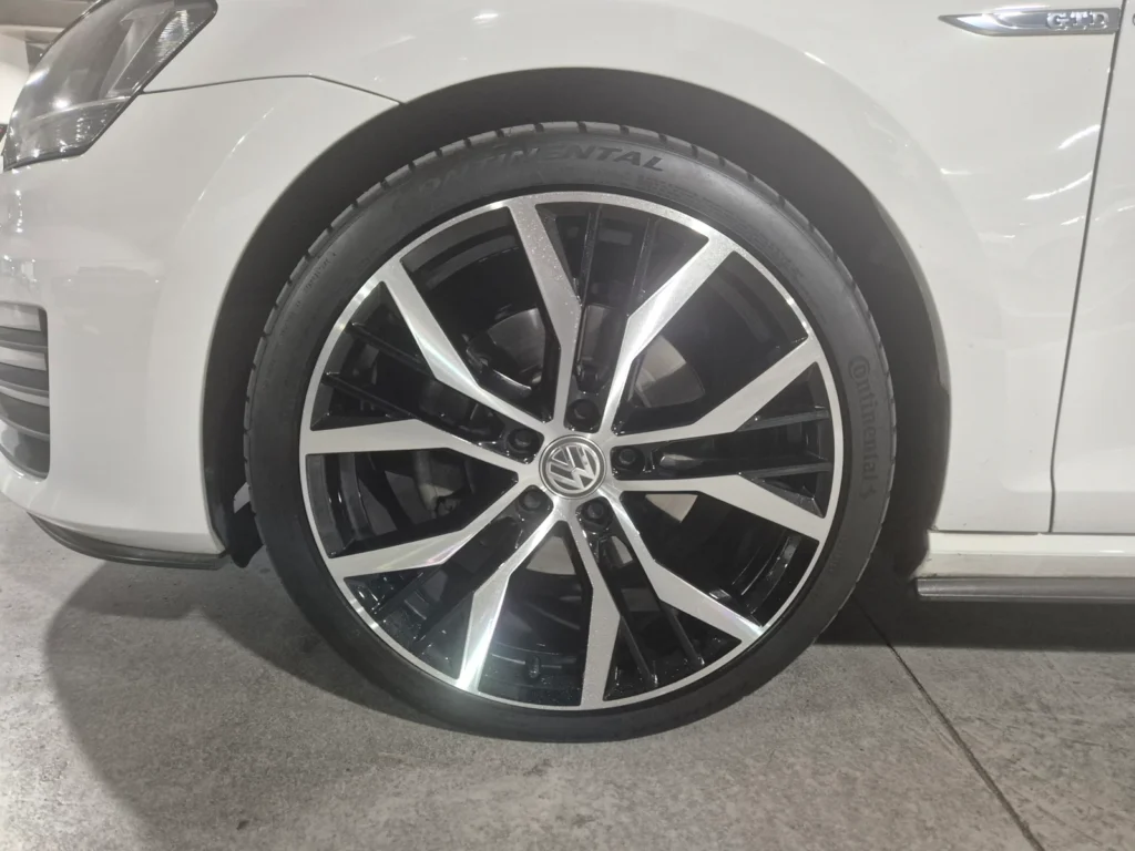 Volkswagen Golf 7th Gen 2.0 GTD Extreme Edition