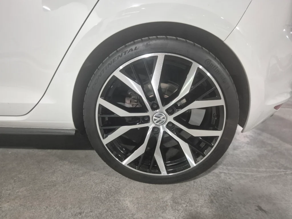 Volkswagen Golf 7th Gen 2.0 GTD Extreme Edition