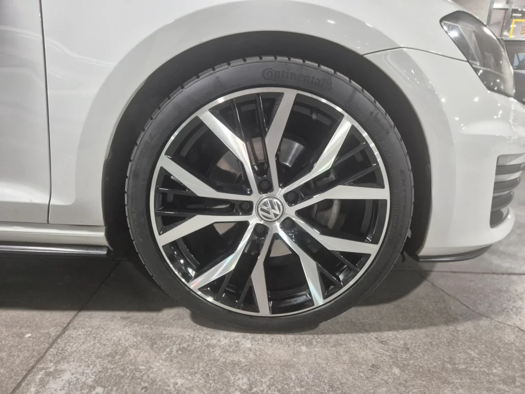 Volkswagen Golf 7th Gen 2.0 GTD Extreme Edition