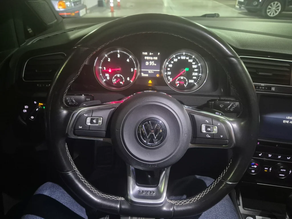 Volkswagen Golf 7th Gen 2.0 GTD Extreme Edition