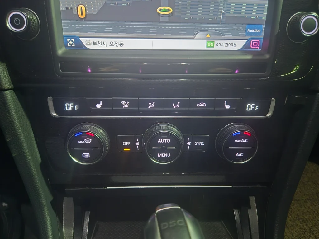 Volkswagen Golf 7th Gen 2.0 GTD Extreme Edition