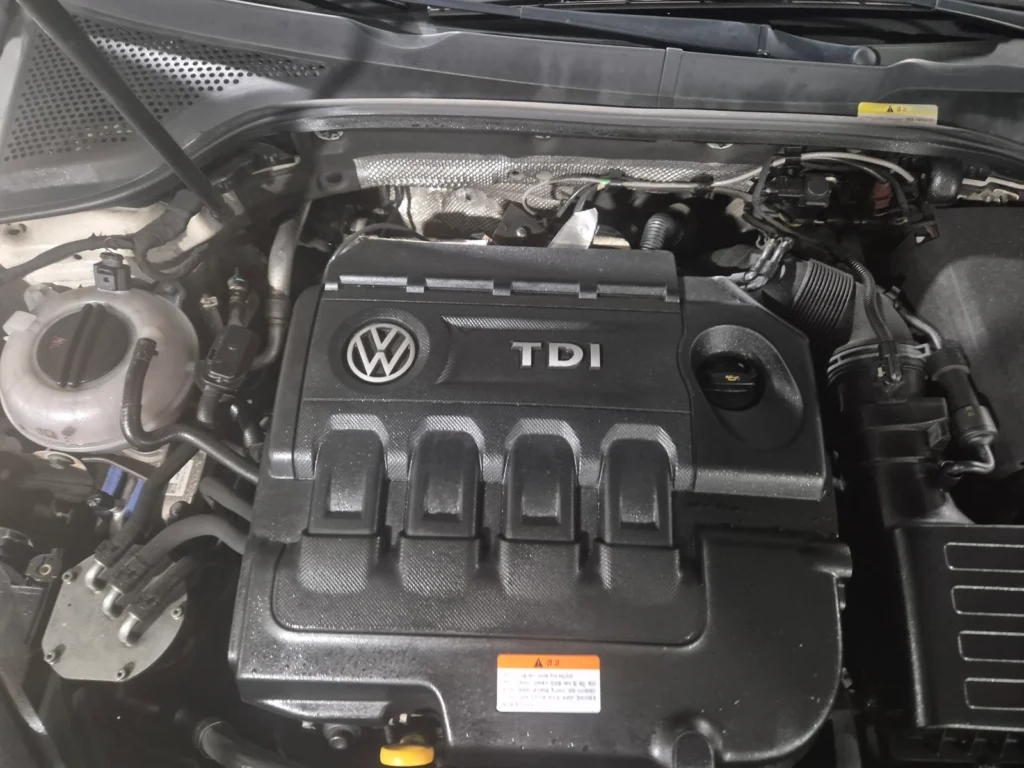 Volkswagen Golf 7th Gen 2.0 GTD Extreme Edition