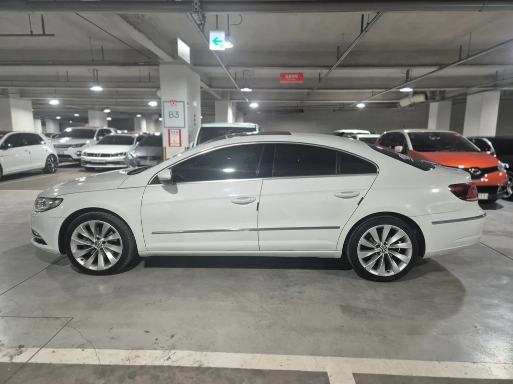 Volkswagen New CC 2.0 TDI BlueMotion