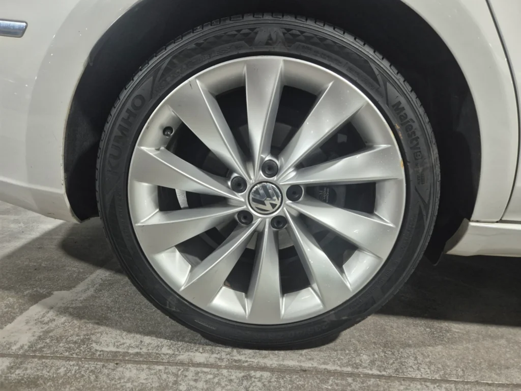 Volkswagen New CC 2.0 TDI BlueMotion