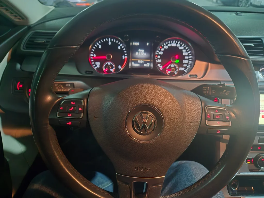 Volkswagen New CC 2.0 TDI BlueMotion