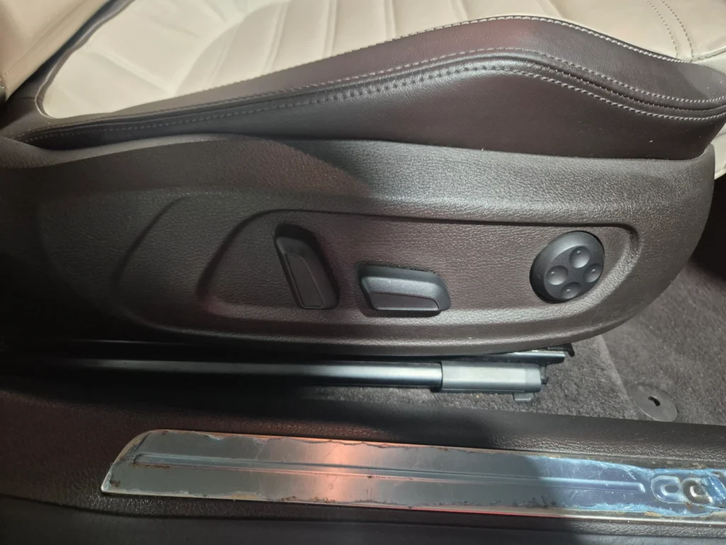 Volkswagen New CC 2.0 TDI BlueMotion