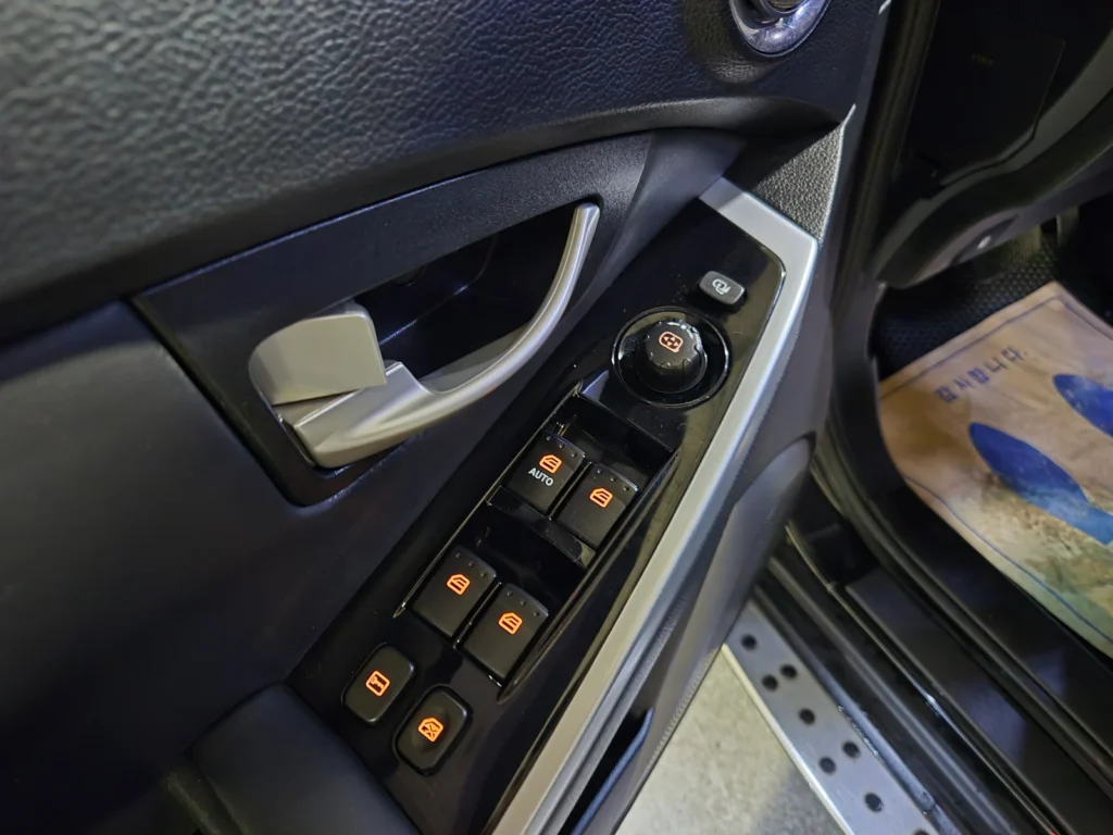 KG_Mobility_Ssangyong New Korando C 2.2 RX 2WD