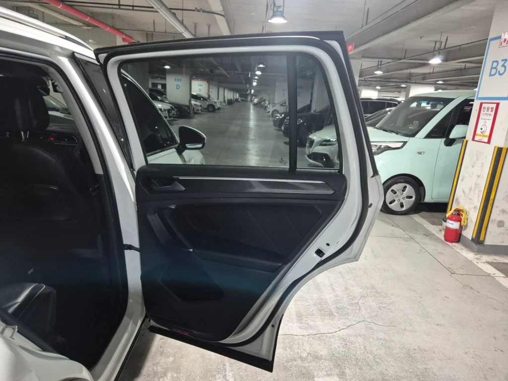 Volkswagen Tiguan 2nd Gen 2.0 TDI Premium