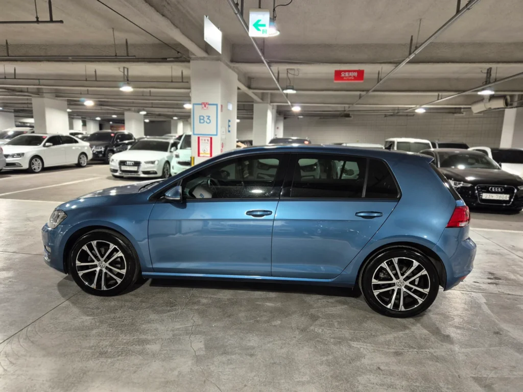 Volkswagen Golf 7th Gen 2.0 TDI Premium