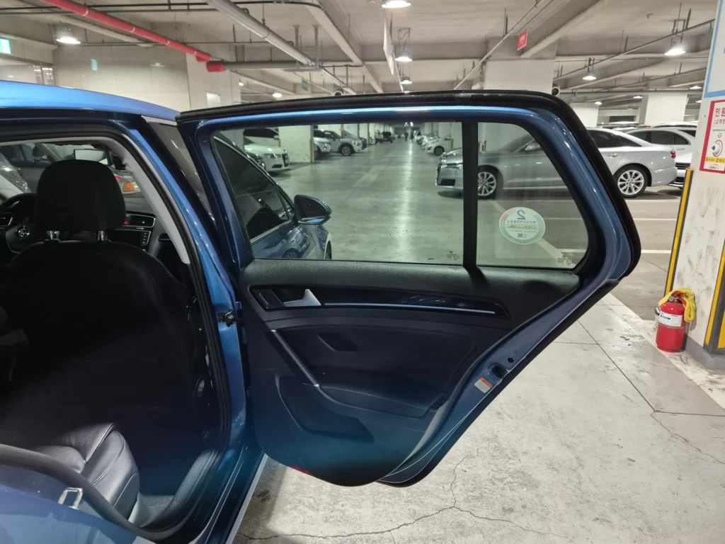 Volkswagen Golf 7th Gen 2.0 TDI Premium