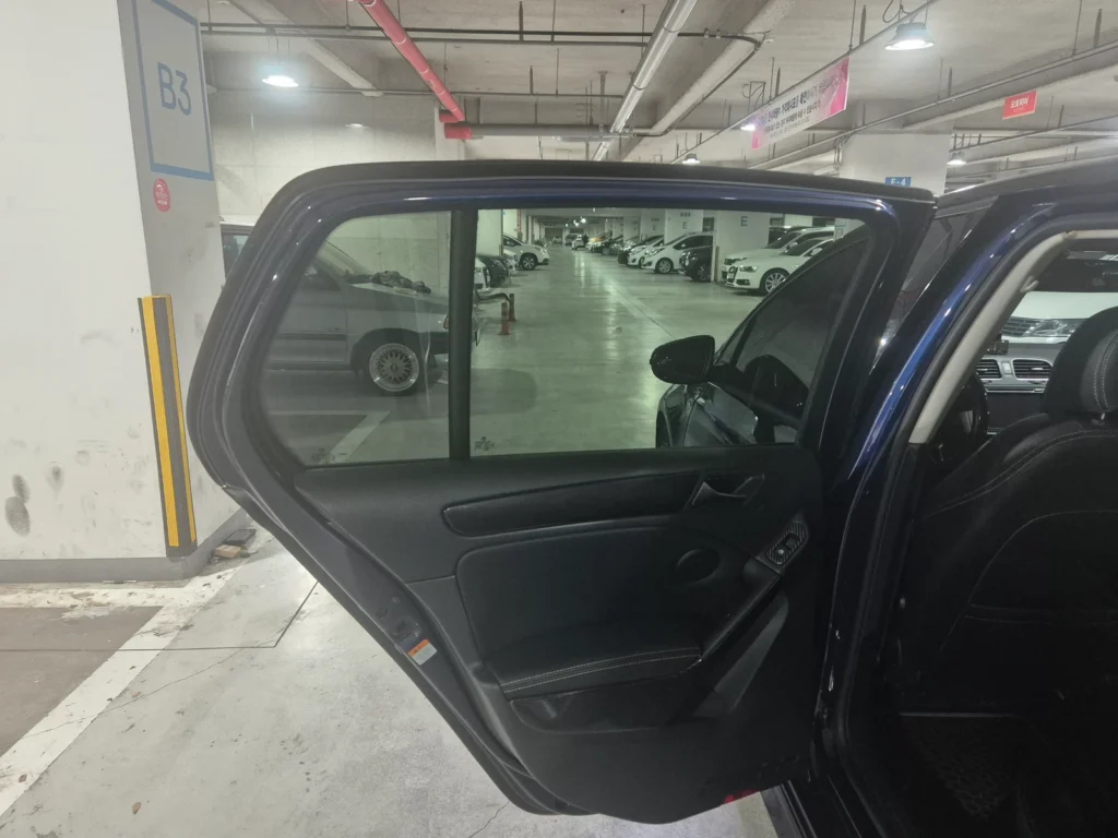 Volkswagen Golf 6th generation 2.0 TDI Style Edition