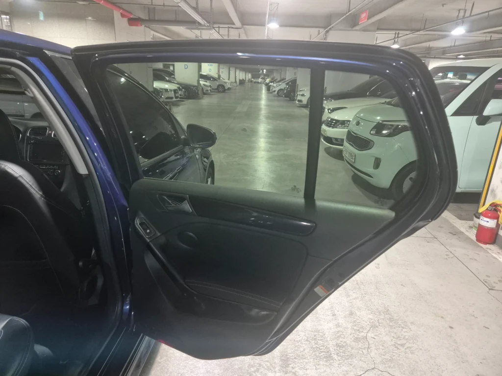 Volkswagen Golf 6th generation 2.0 TDI Style Edition