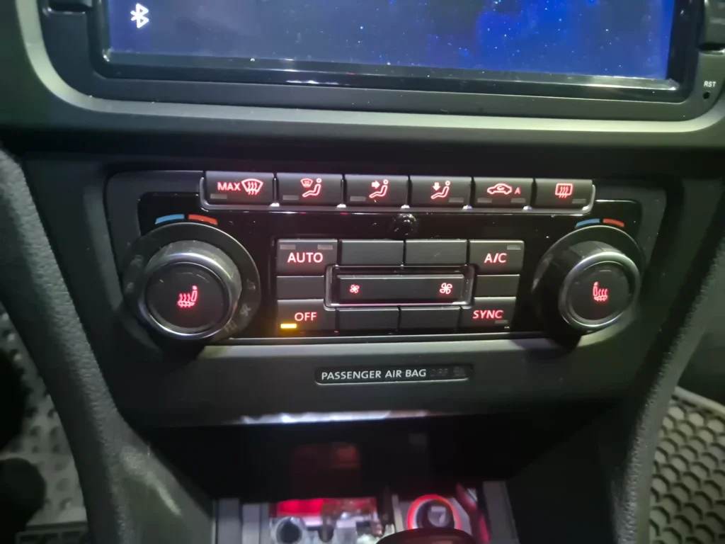 Volkswagen Golf 6th generation 2.0 TDI Style Edition