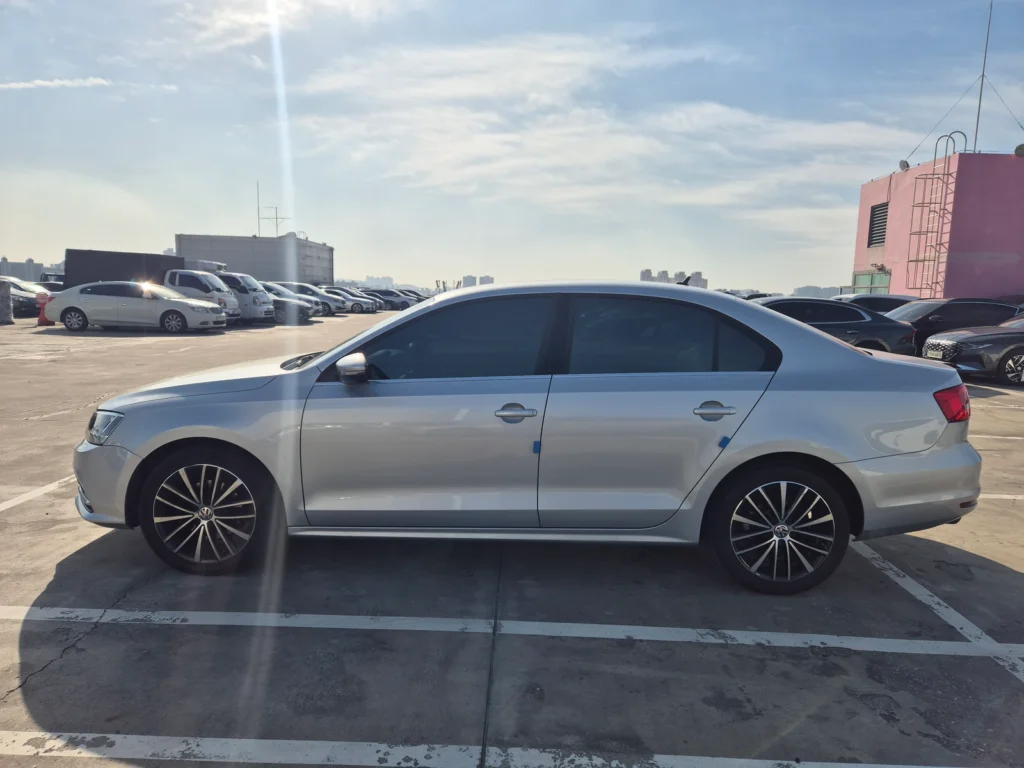 Volkswagen New Jetta 2.0 TDI BlueMotion