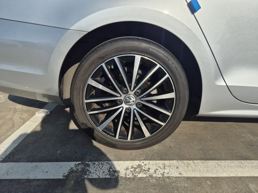 Volkswagen New Jetta 2.0 TDI BlueMotion