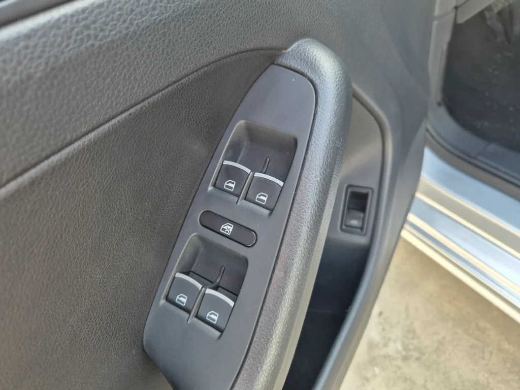 Volkswagen New Jetta 2.0 TDI BlueMotion