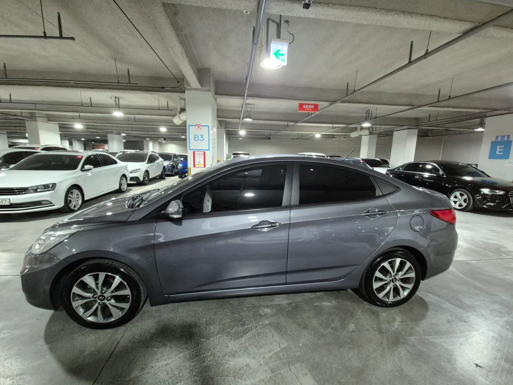 Hyundai Accent (CN) 1.4 VVT Premium