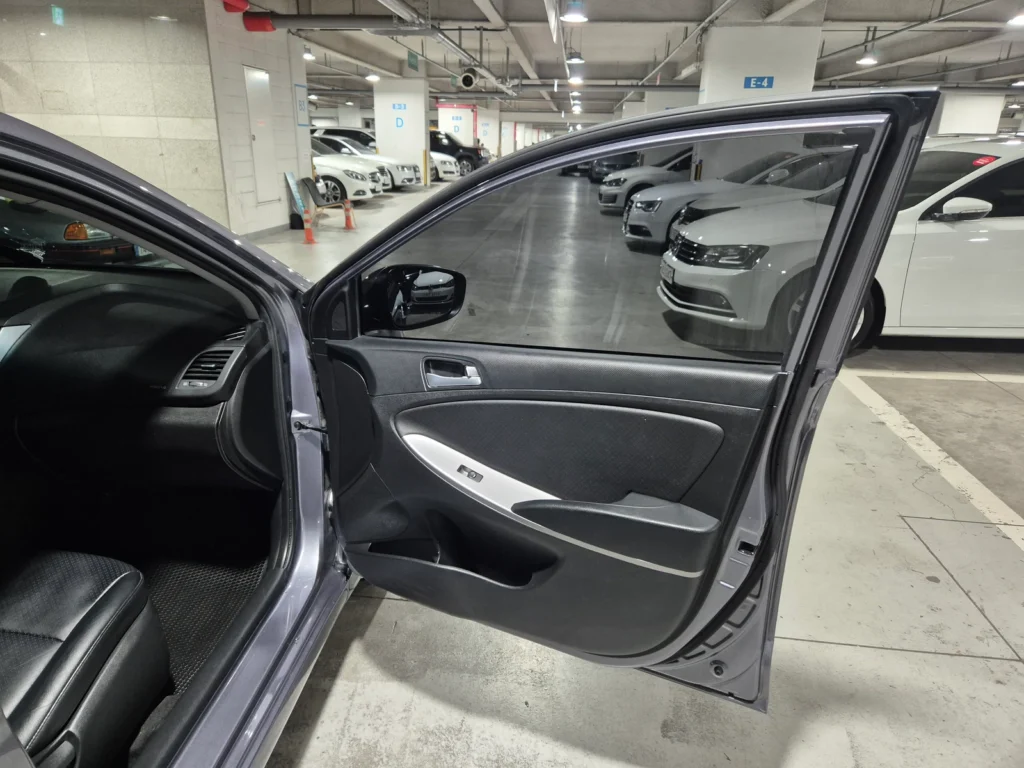 Hyundai Accent (CN) 1.4 VVT Premium