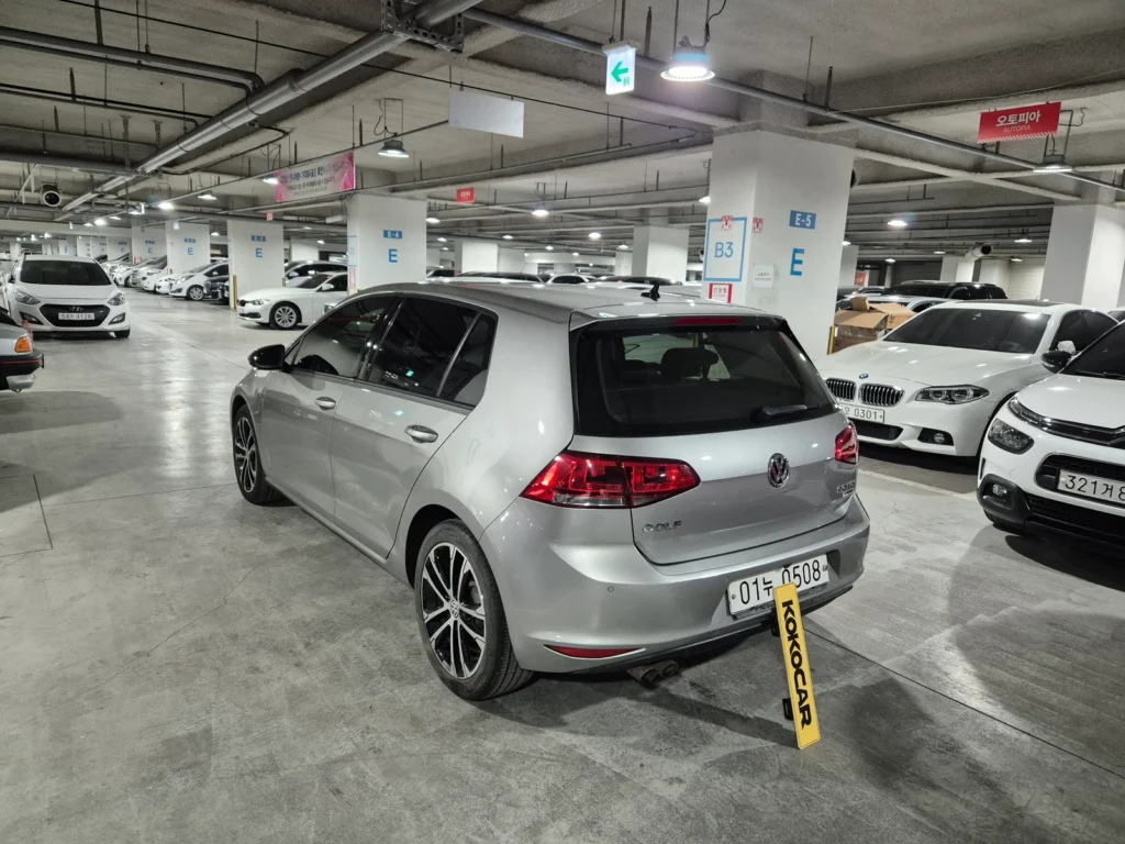 Volkswagen Golf 7th Gen 2.0 TDI Premium