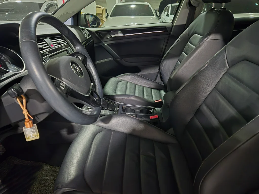 Volkswagen Golf 7th Gen 2.0 TDI Premium