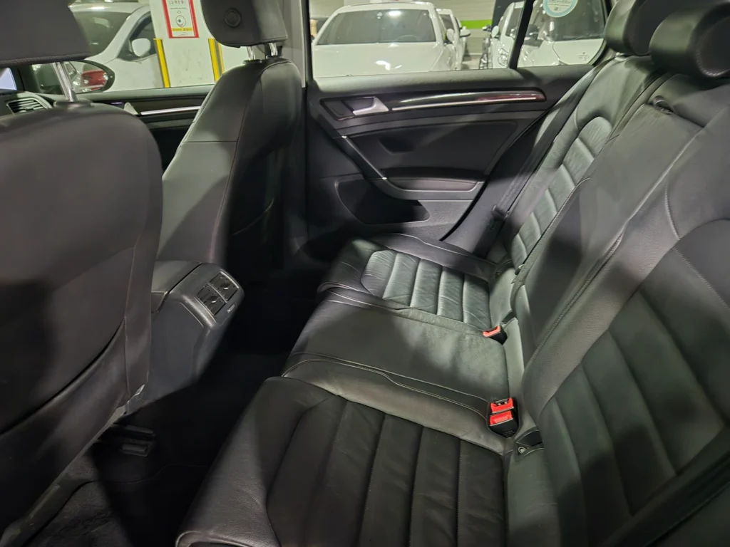 Volkswagen Golf 7th Gen 2.0 TDI Premium