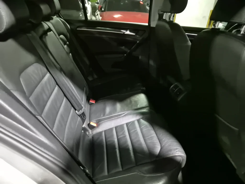 Volkswagen Golf 7th Gen 2.0 TDI Premium