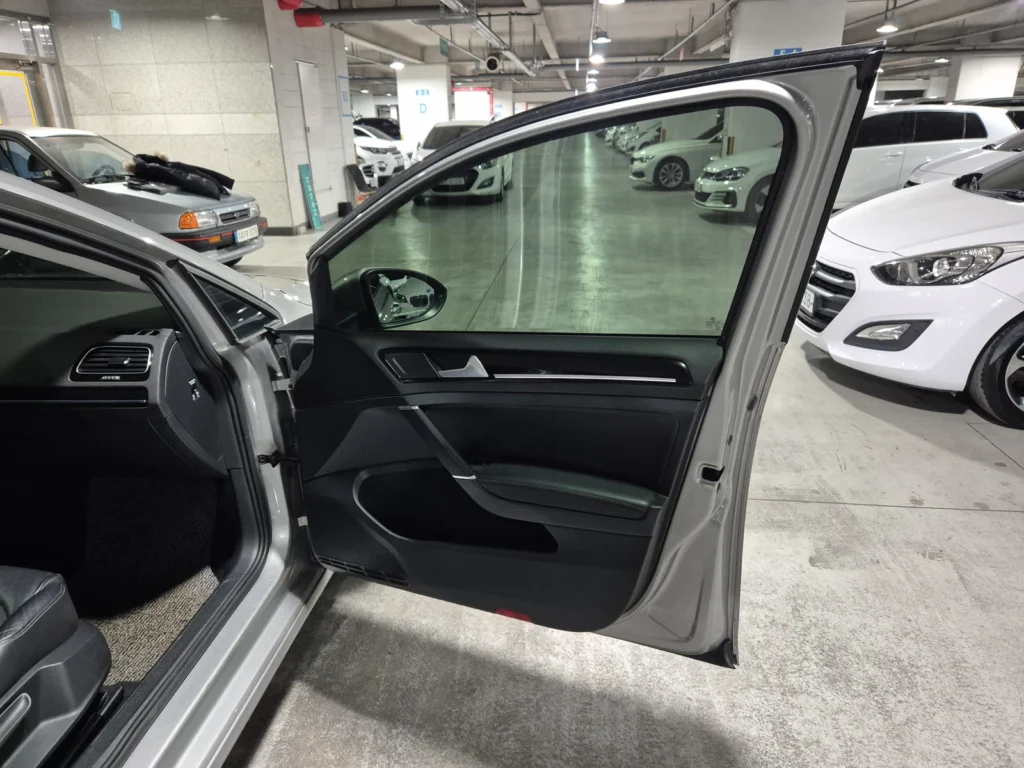 Volkswagen Golf 7th Gen 2.0 TDI Premium