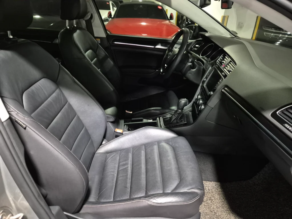 Volkswagen Golf 7th Gen 2.0 TDI Premium