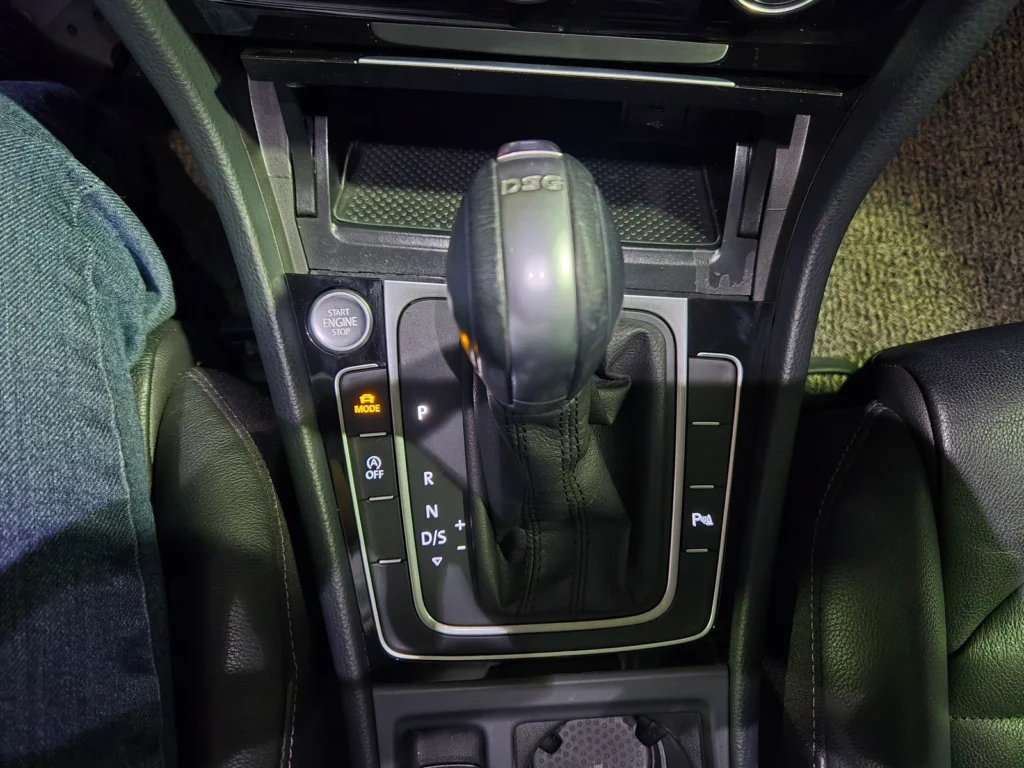 Volkswagen Golf 7th Gen 2.0 TDI Premium