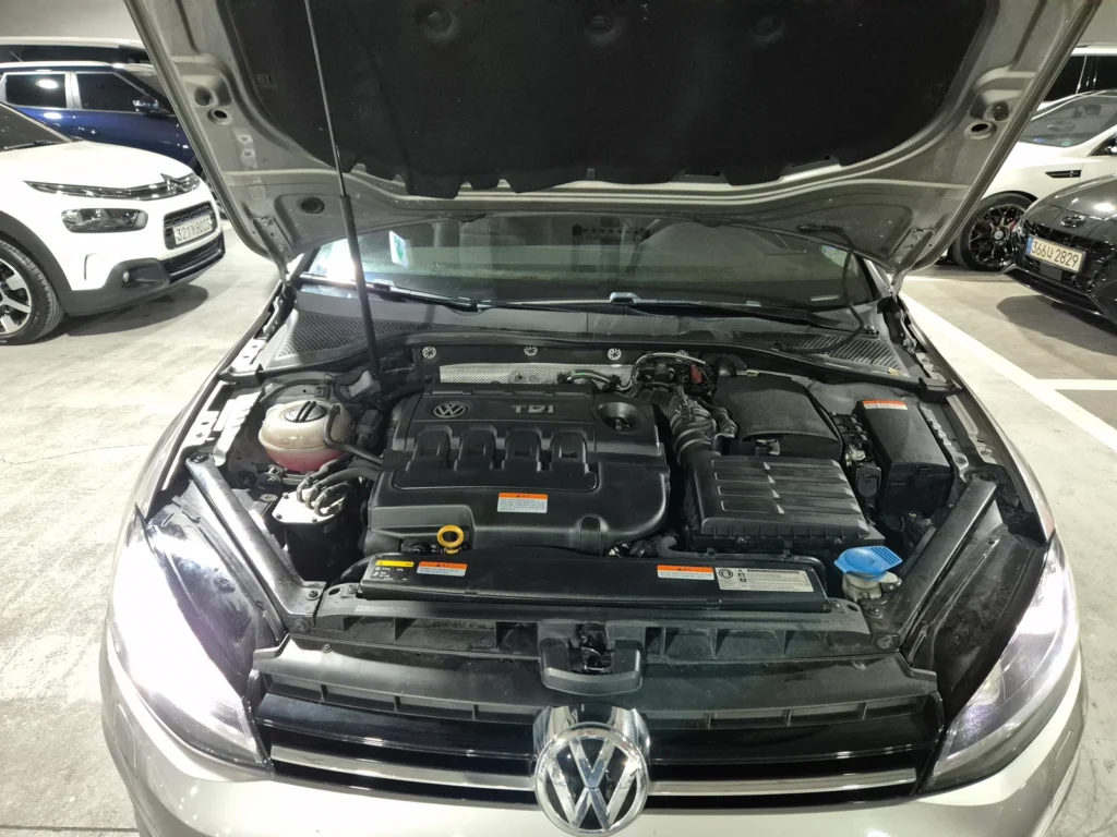 Volkswagen Golf 7th Gen 2.0 TDI Premium