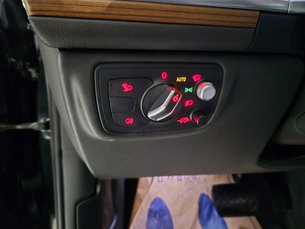 Audi New A6 40 TDI Quattro Premium