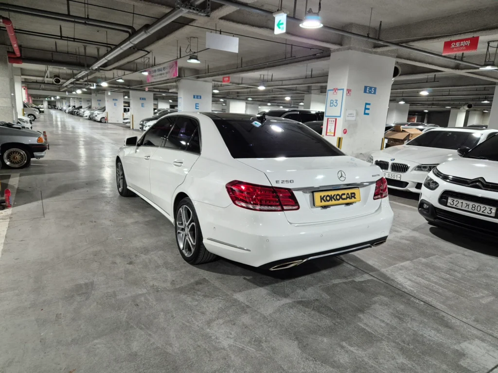 Benz E-Class W212 E250 BlueTEC 4MATIC Avantgarde