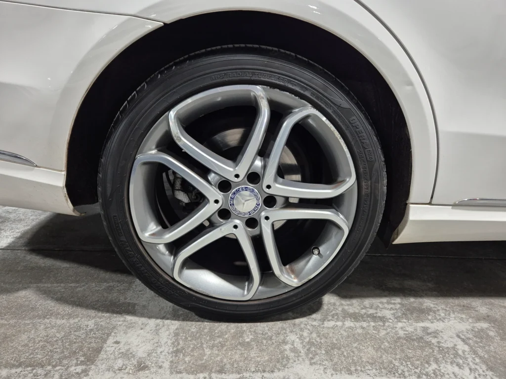 Benz E-Class W212 E250 BlueTEC 4MATIC Avantgarde