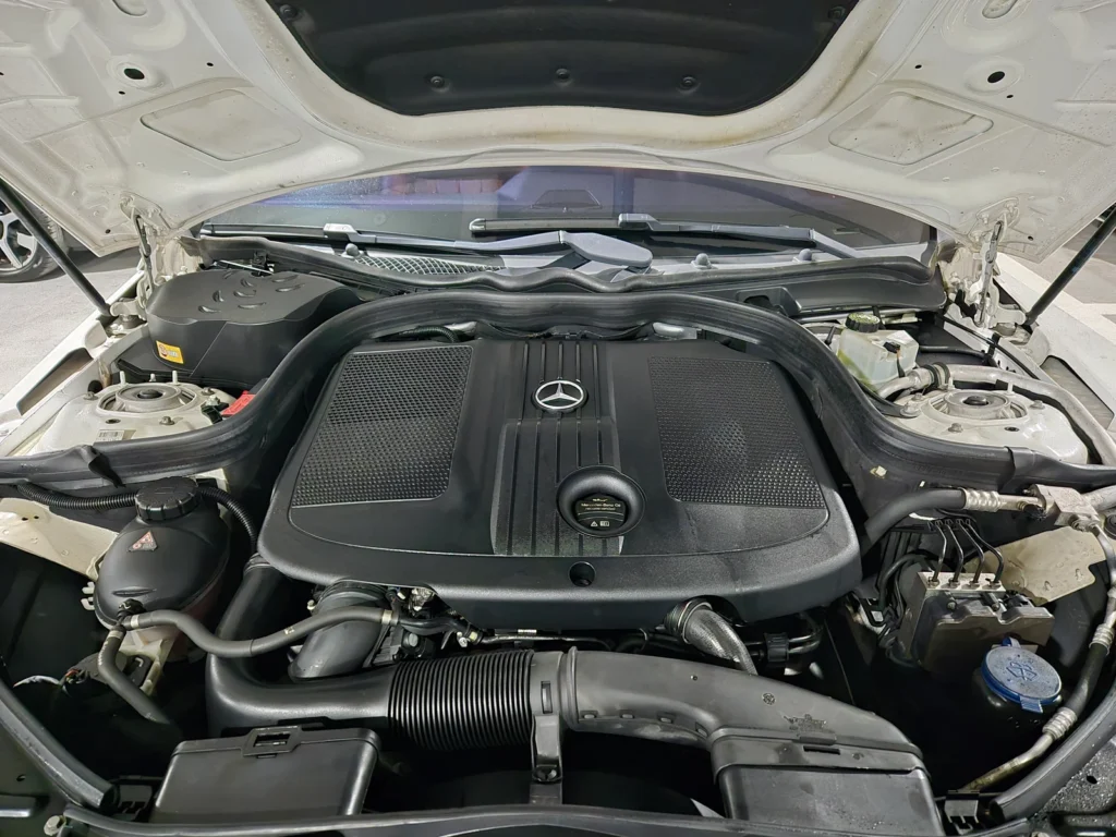 Benz E-Class W212 E250 BlueTEC 4MATIC Avantgarde