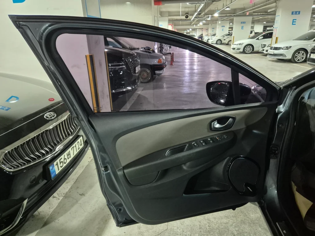 Renault-KoreaSamsung Clio Intens