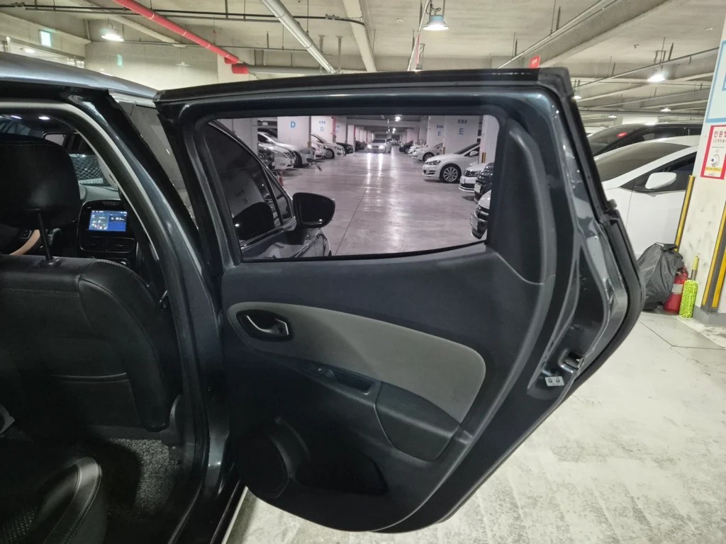 Renault-KoreaSamsung Clio Intens