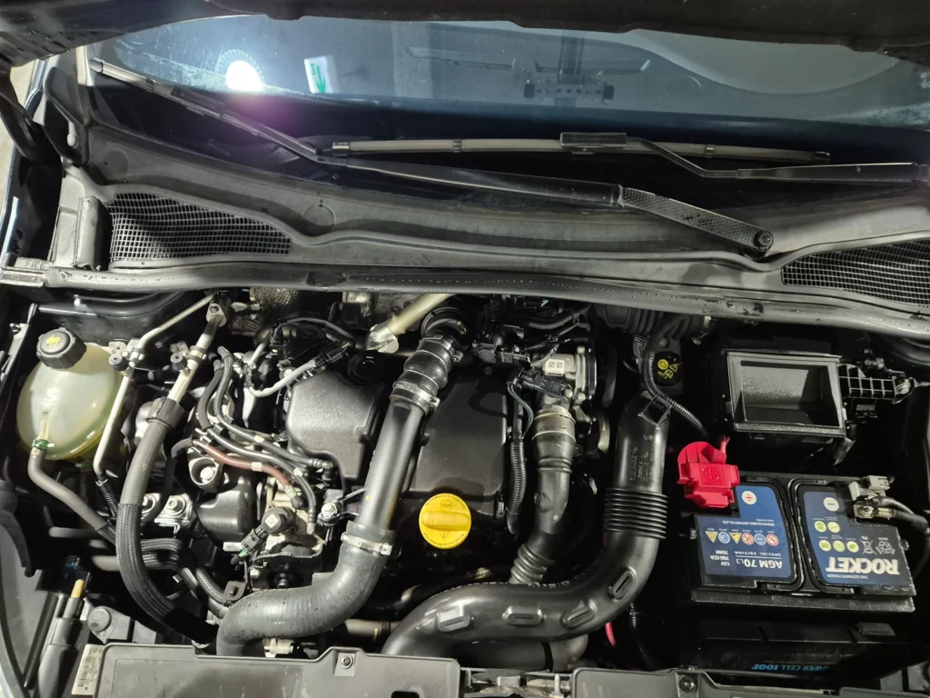 Renault-KoreaSamsung Clio Intens