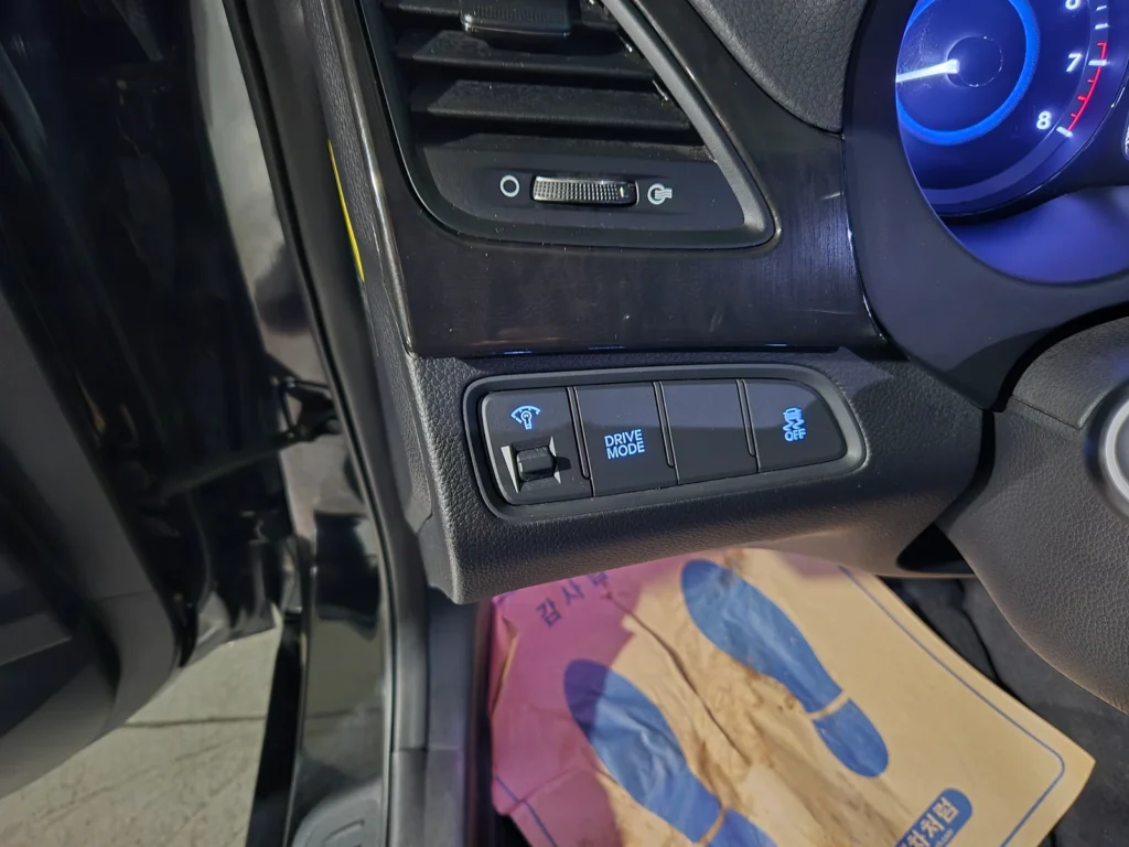 Hyundai Grandeur HG 2.4 Modern Collection