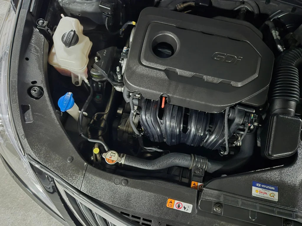 Hyundai Grandeur HG 2.4 Modern Collection