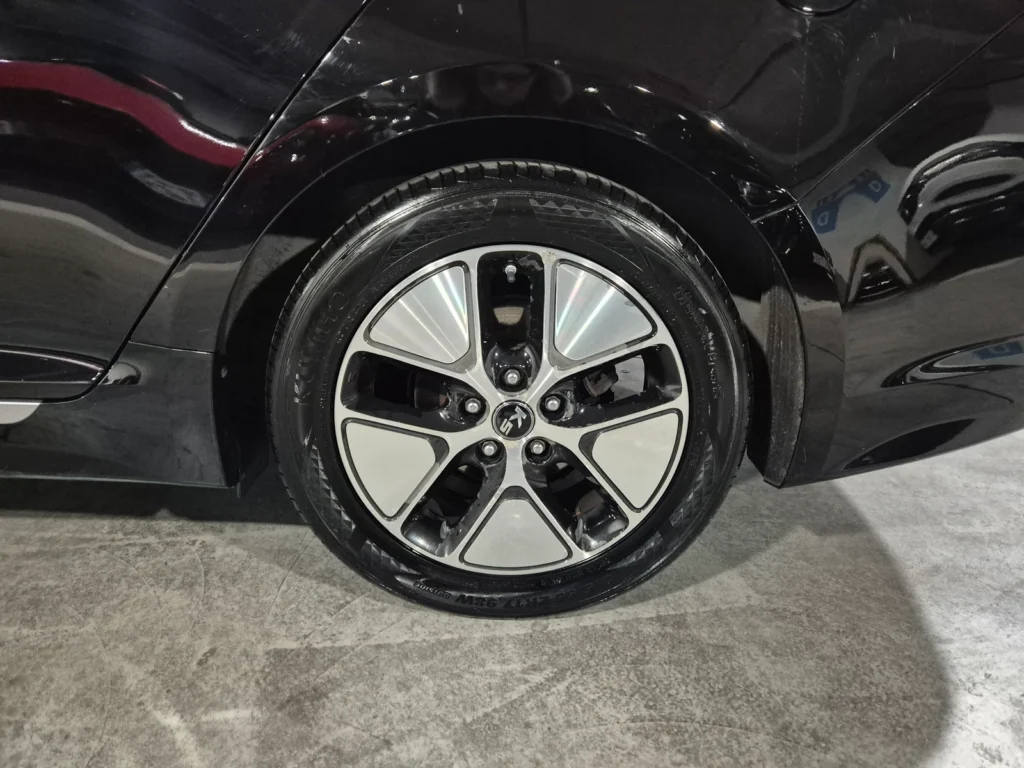 Kia K5 Hybrid Noblesse