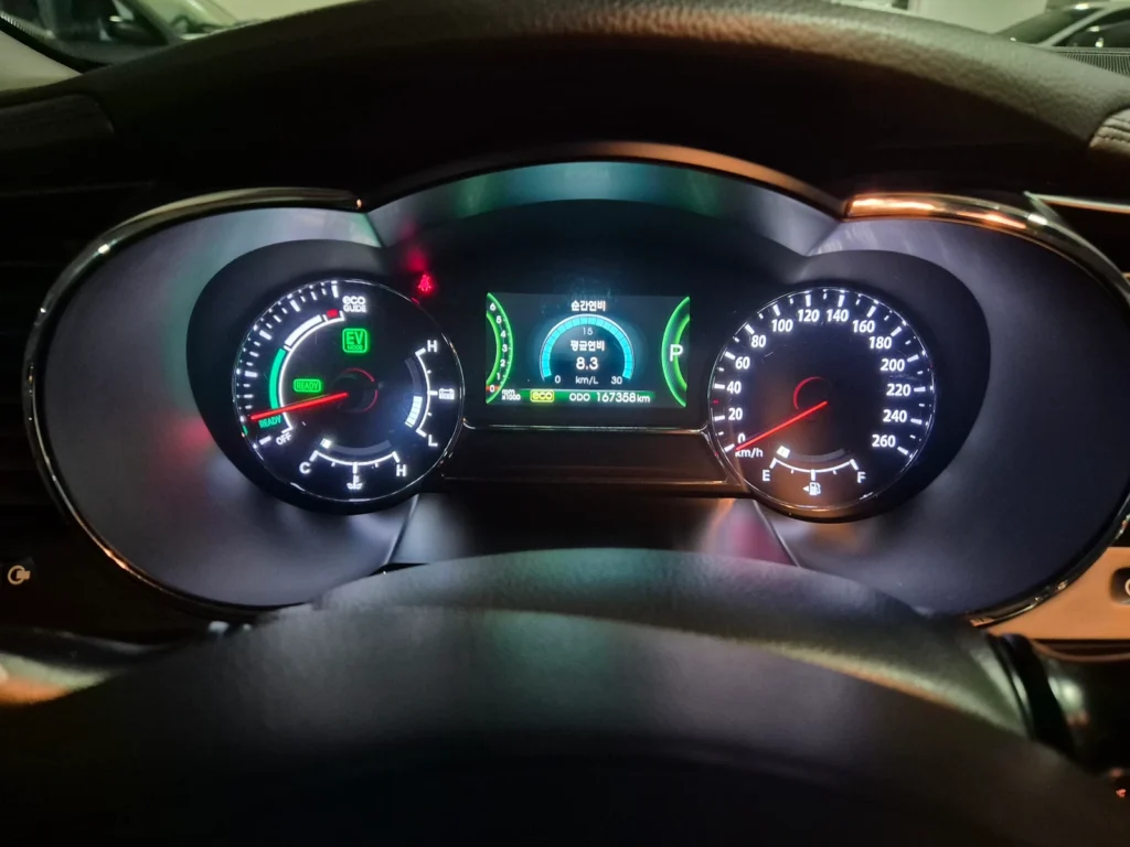 Kia K5 Hybrid Noblesse