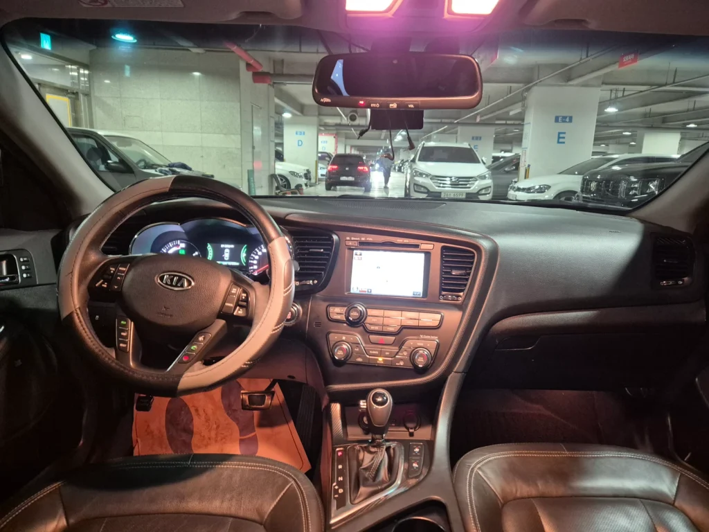 Kia K5 Hybrid Noblesse