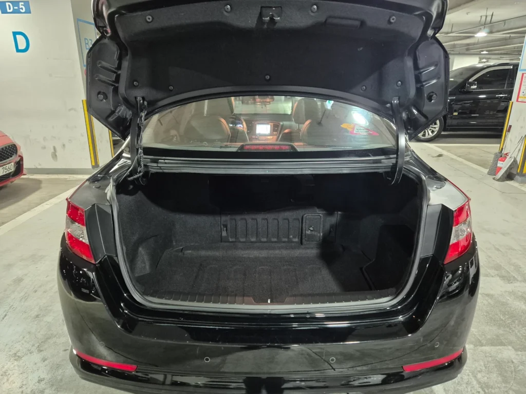 Kia K5 Hybrid Noblesse