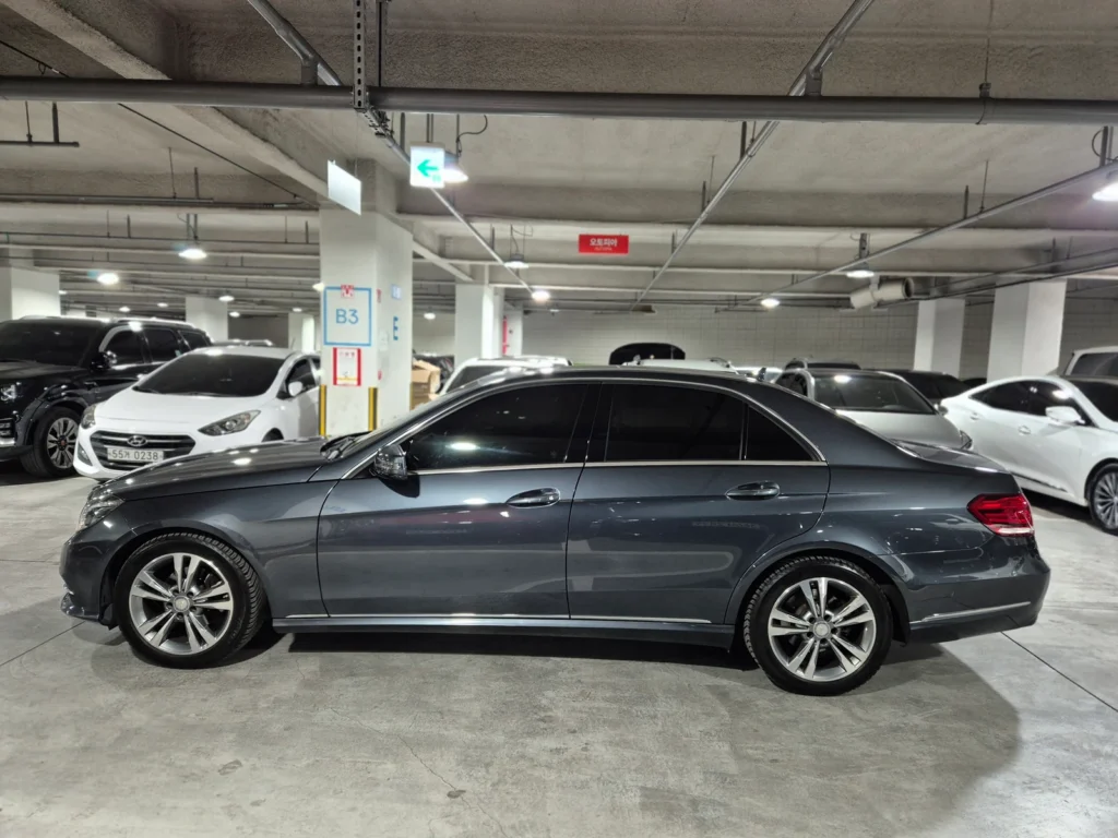 Benz E-Class W212 E220 BlueTEC Avantgarde