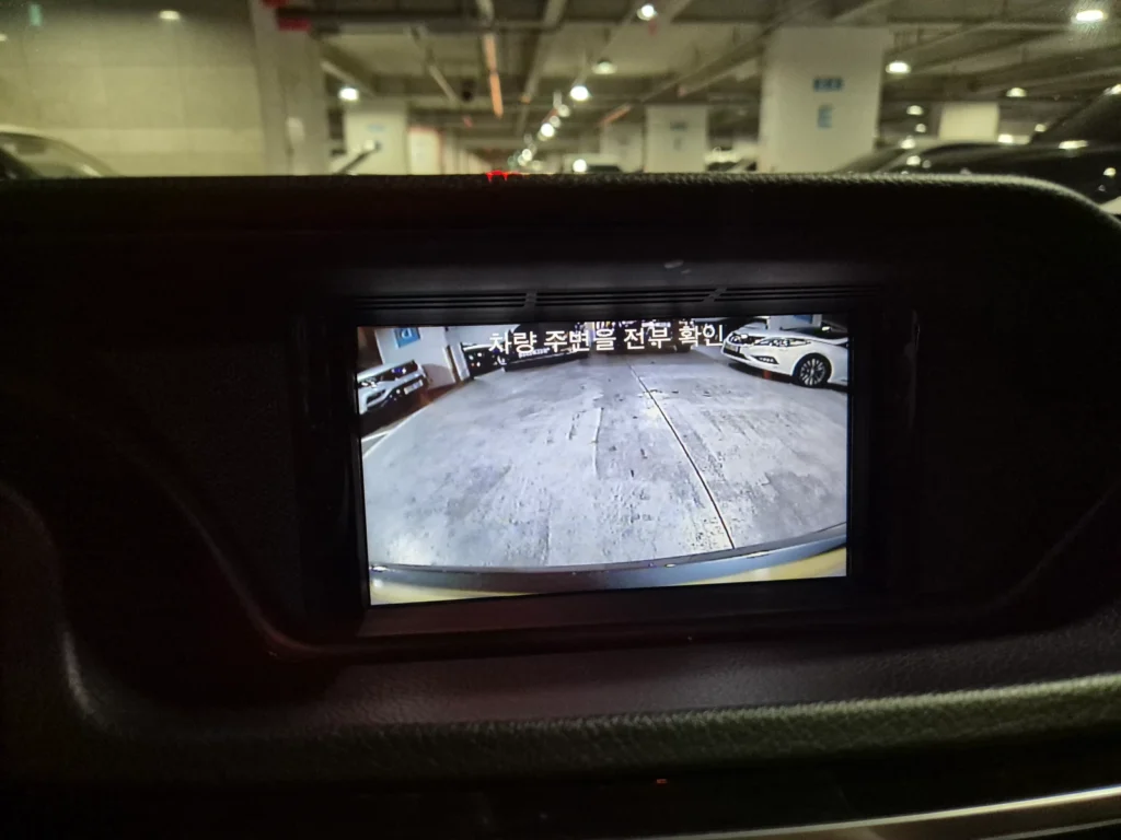 Benz E-Class W212 E220 BlueTEC Avantgarde