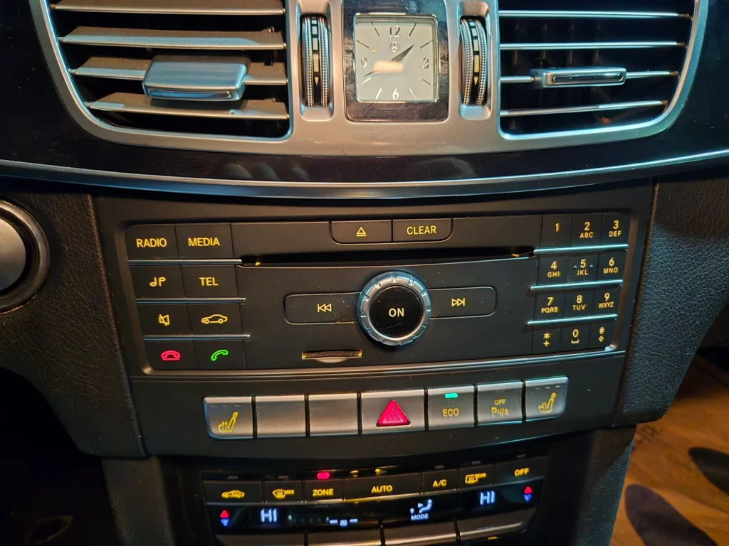 Benz E-Class W212 E220 BlueTEC Avantgarde