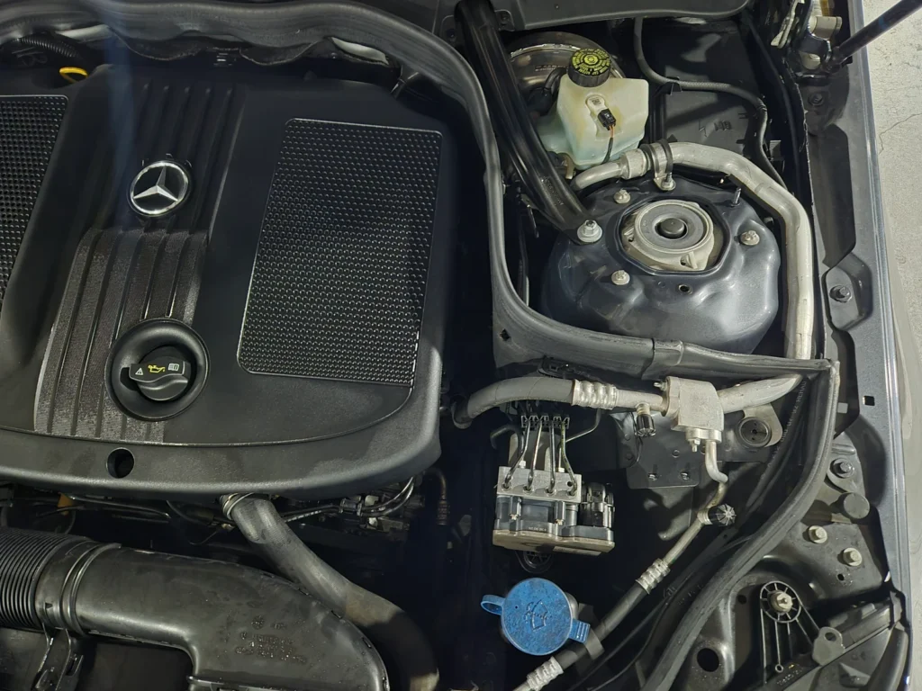 Benz E-Class W212 E220 BlueTEC Avantgarde