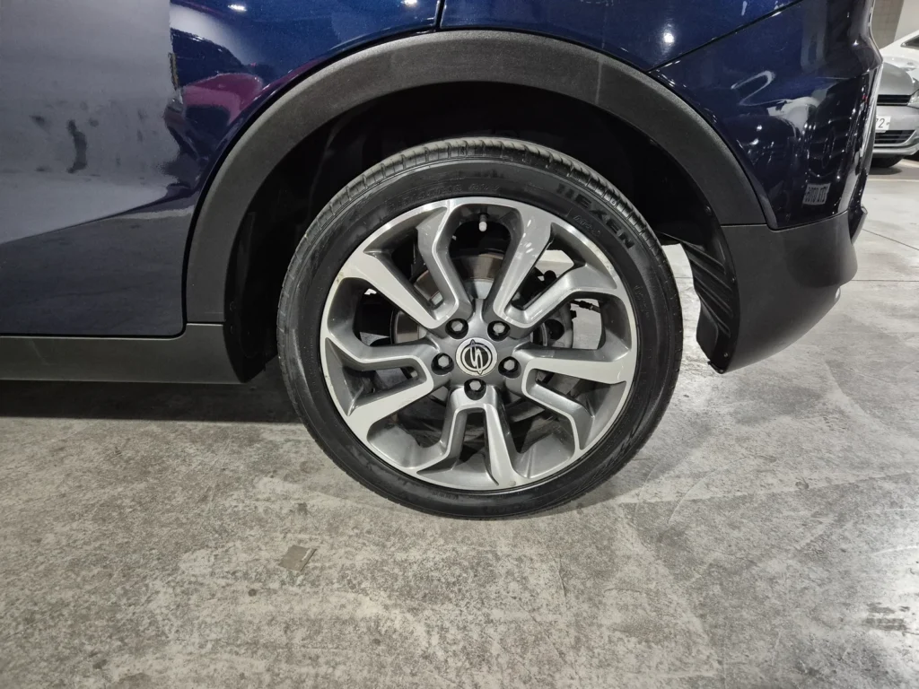 KG_Mobility_Ssangyong Tivoli LX 2WD