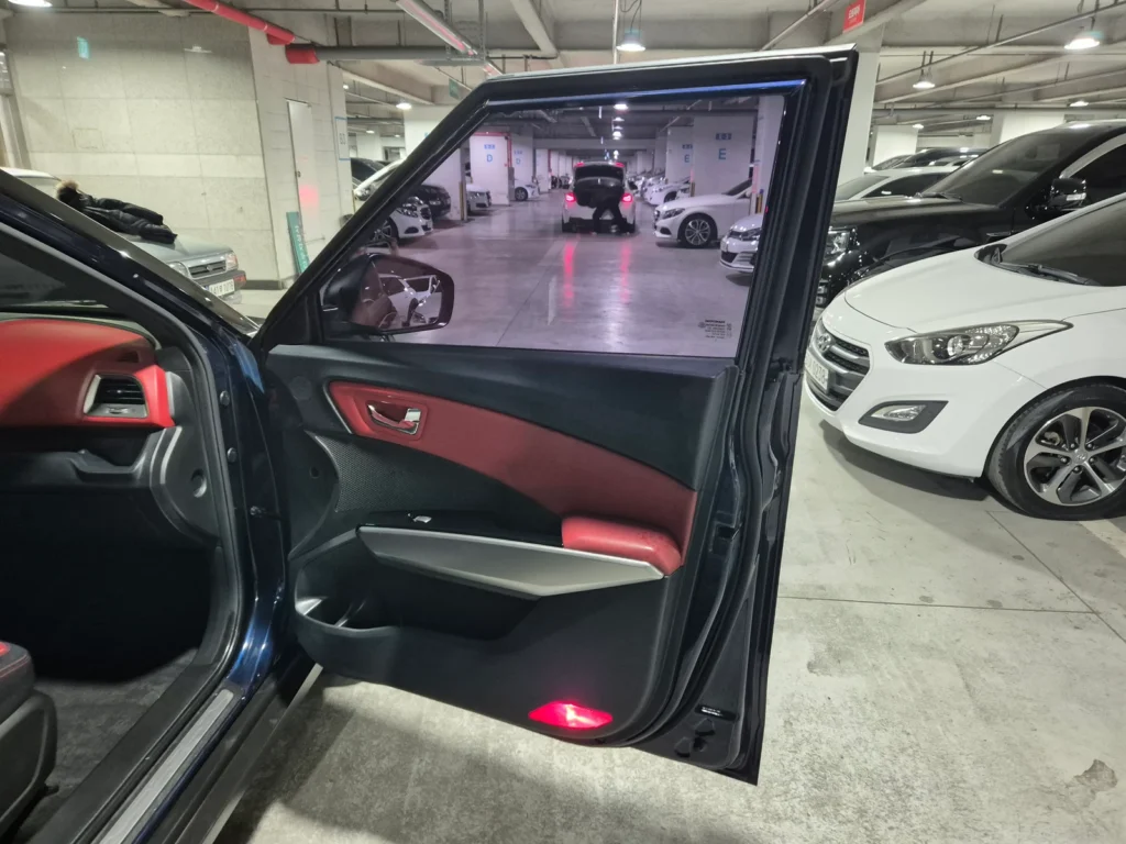 KG_Mobility_Ssangyong Tivoli LX 2WD